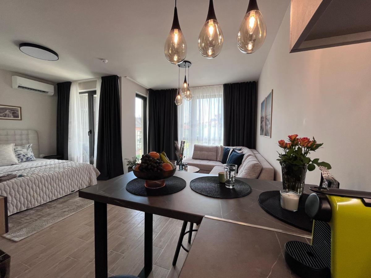 Azur Alegria Studio - Free Parking & Pool Sweti Konstantin i Sweta Elena Zewnętrze zdjęcie